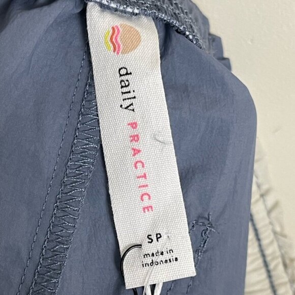 Anthropologie Daily Practice Colorblock barrel Parachute Pants size Small Petite - Picture 13 of 15